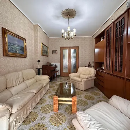 Апартаменты Alfa Holidays *