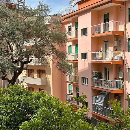 Alfa Holidays Апартаменты *